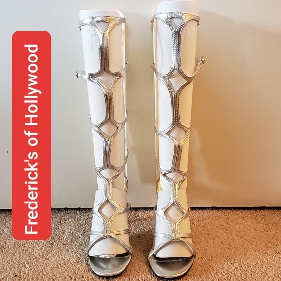 Frederick's of Hollywood Shoes - 🎉HP🎉 Vtg Frederick's of Hollywood Gladiator